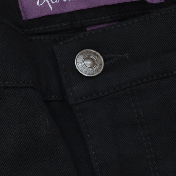 NWT Gloria Vanderbilt Classic High Rise Tapered Jean B31000 10P Black Wash - Picture 6 of 7